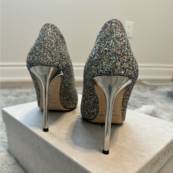 Jimmy choo heels - comes with box and dust bag
Size 39 
Fits for 38.5 and 39 - Picture 4 of 4